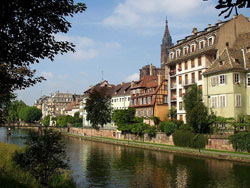Location voiture pas cher Strasbourg
