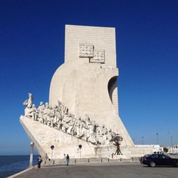 le monument aux découvertes