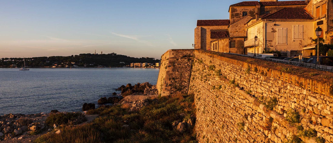 Comparateur location voiture Antibes Location voiture pas cher Antibes